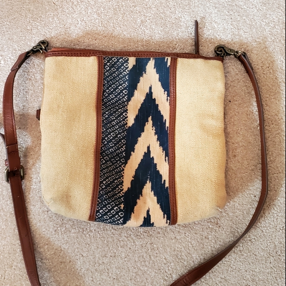 Lucky Brand purse